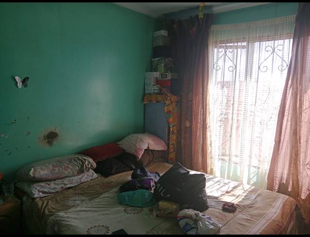3 BEDROOM FREEHOLD FOR SALE IN PANORAMA GARDENS